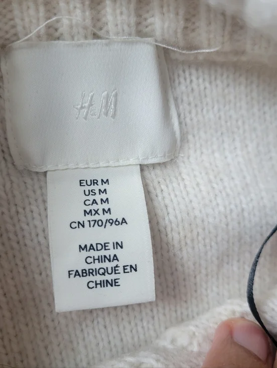 H&M  Sweaters - Picture 5 of 13